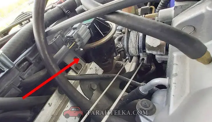 В старых автомобилях добраться к клапану ЕГР не составит сложностей