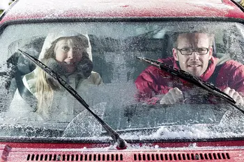 холодный ветерок из окна машины поможет не заснуть