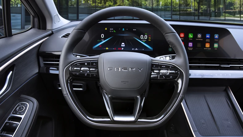 Кроссовер Omoda C5 - салон